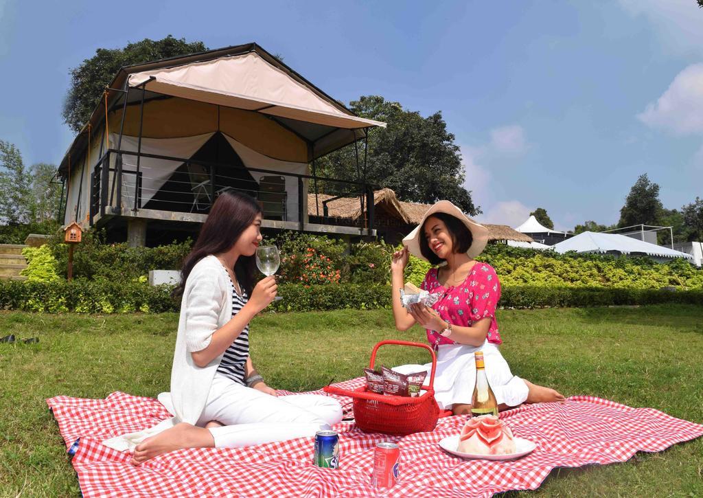 Trizara Resorts - Glam Camping Lembang Exteriér fotografie